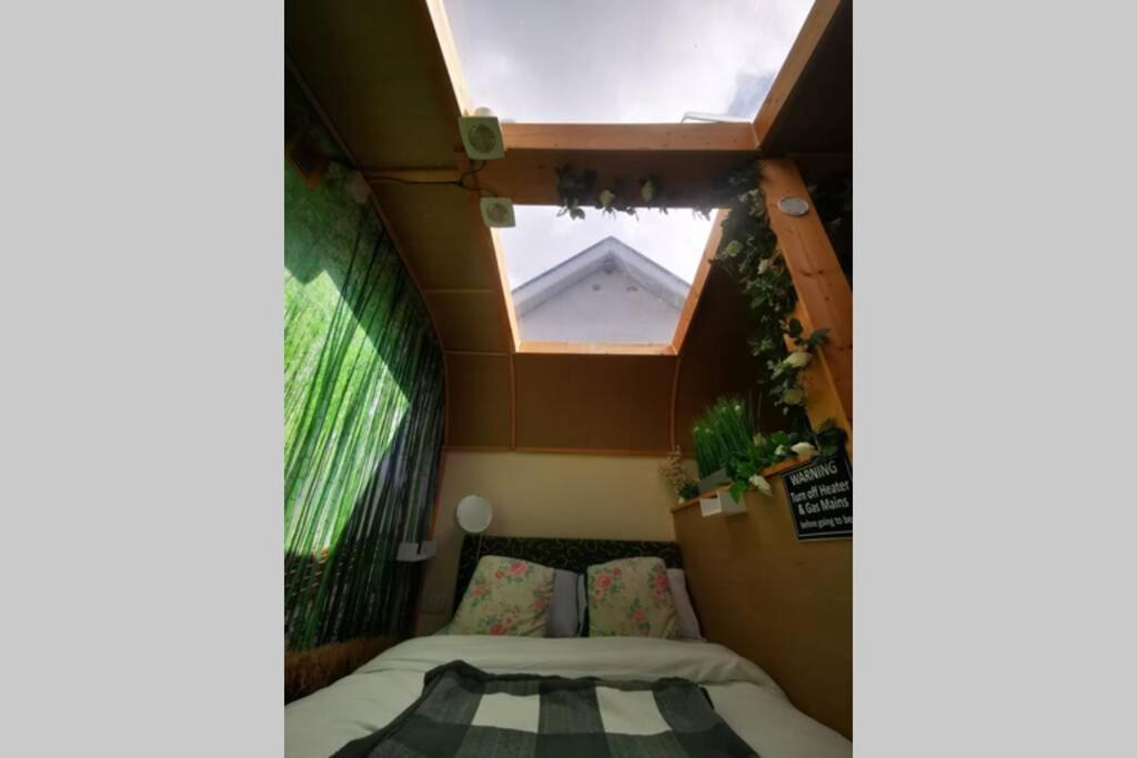 Lazy Lodge Glamping Pod With Hot Tub Laois Esterno foto